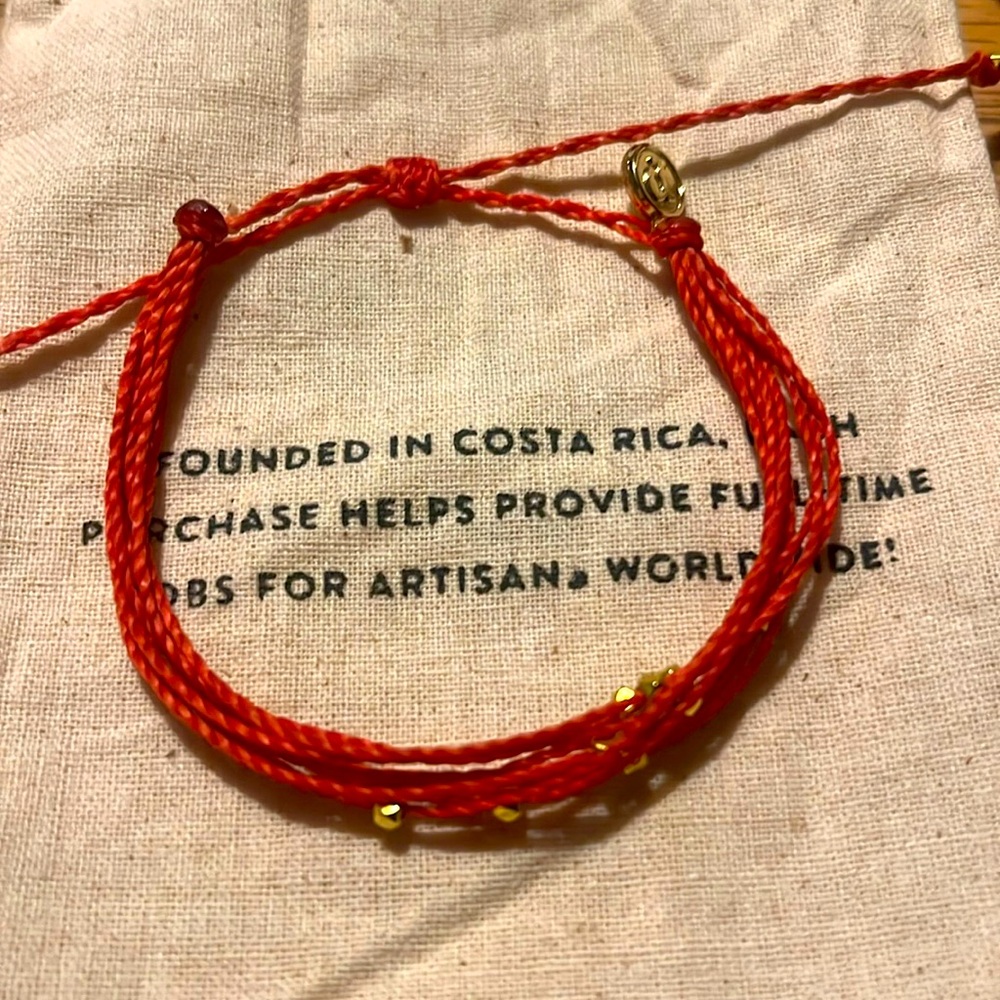 Pura Vida red with gold beads bracelet